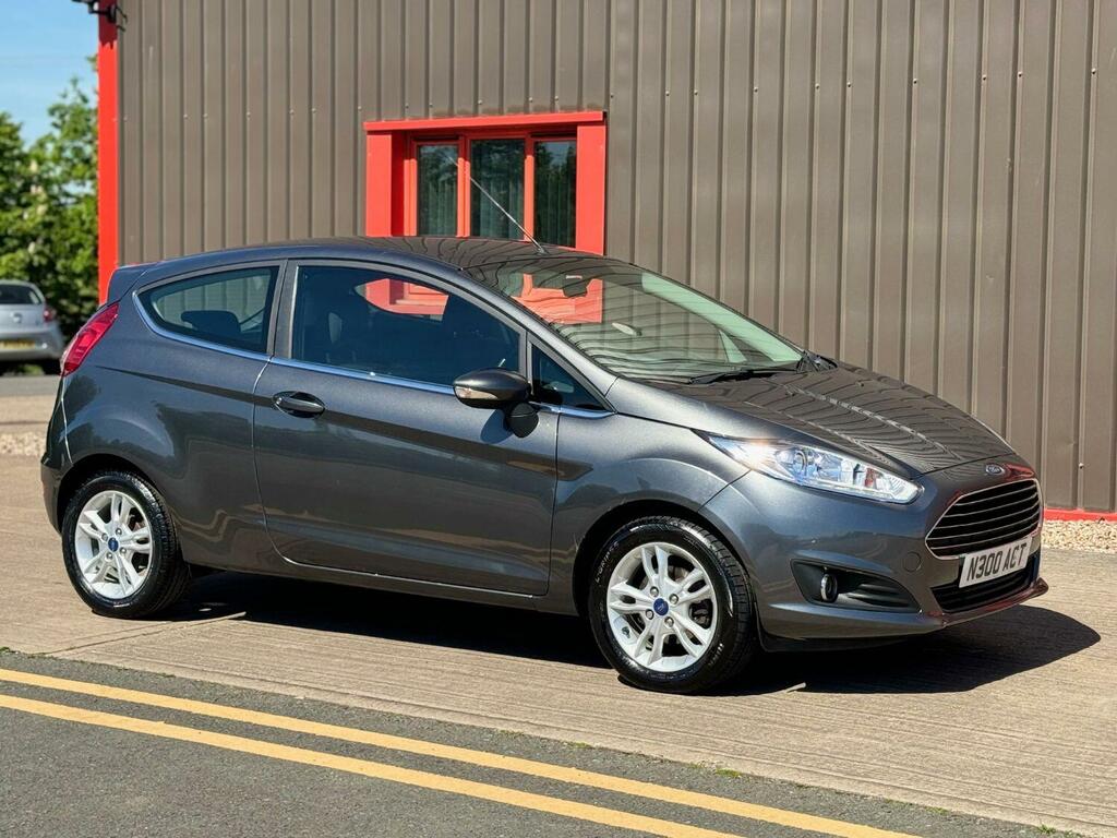 Compare Ford Fiesta Hatchback 1.0 T Ecoboost Zetec 2016 N300ACT Grey