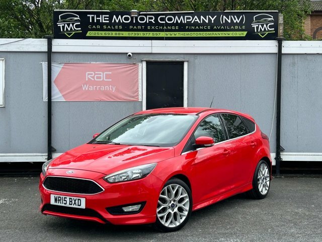Compare Ford Focus 1.5 Zetec S Tdci WR15BXD Red