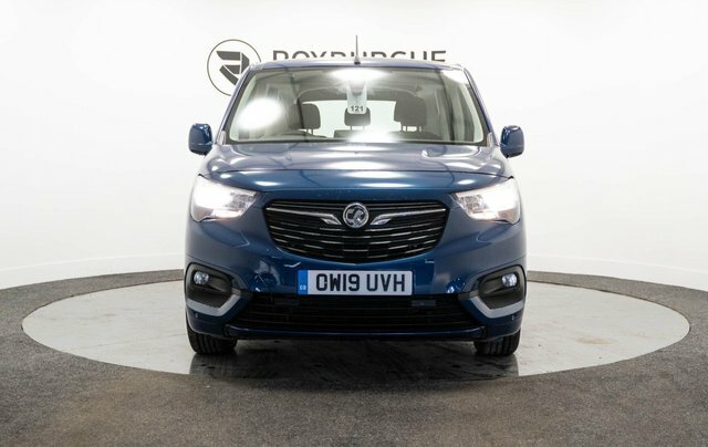 Compare Vauxhall Combo 1.2 Energy Ss 109 Bhp OW19UVH Blue