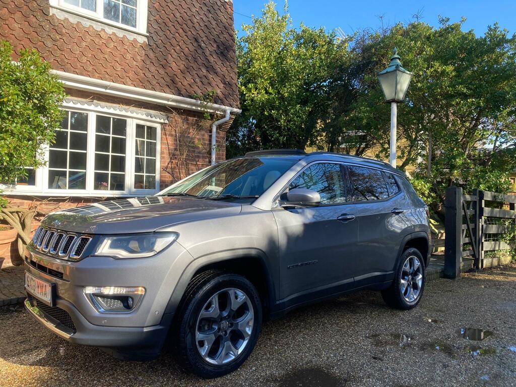 Compare Jeep Compass Compass Limited Edition Multiair II SM18YMA Grey