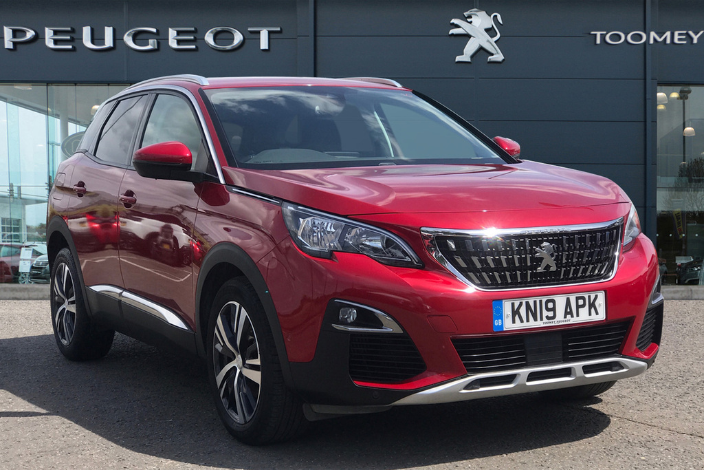 Compare Peugeot 3008 Ss Allure KN19APK Red