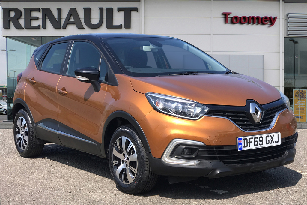 Compare Renault Captur 0.9 Tce Energy Play Suv DF69GXJ Black
