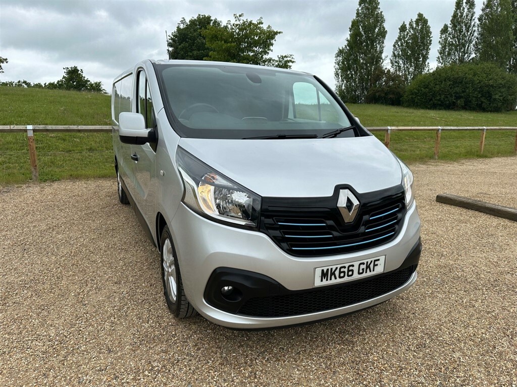 Compare Renault Trafic 1.6 Dci Energy 29 Sport Nav Lwb Standard Roof Euro MK66GKF Silver