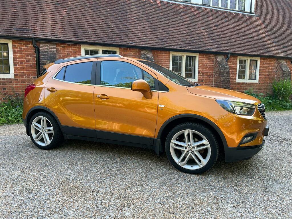 Compare Vauxhall Mokka X X 1.6 BU67ECV Orange