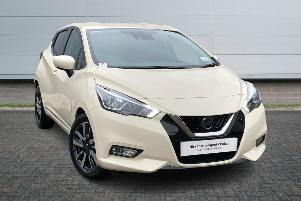 Compare Nissan Micra Hatchback All New 0.9 Ig-t 90 N-connecta BT18CVU White