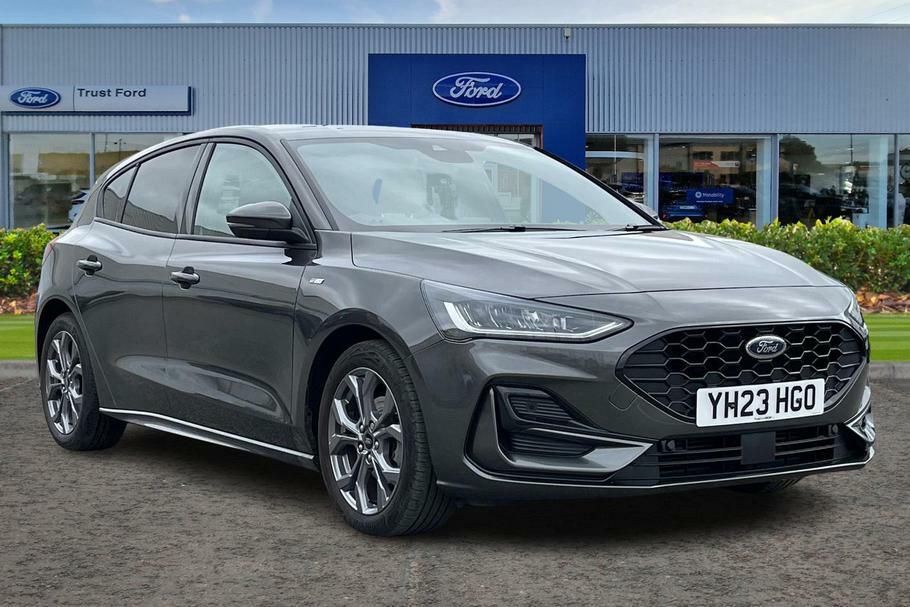Compare Ford Focus 1.0 Ecoboost Hybrid Mhev 155 St-line Edition YH23HGO Grey
