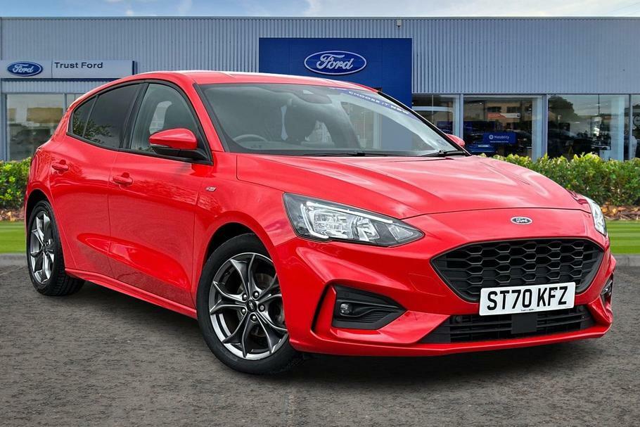 Compare Ford Focus 1.0 Ecoboost Hybrid Mhev 125 St-line Edition ST70KFZ Red