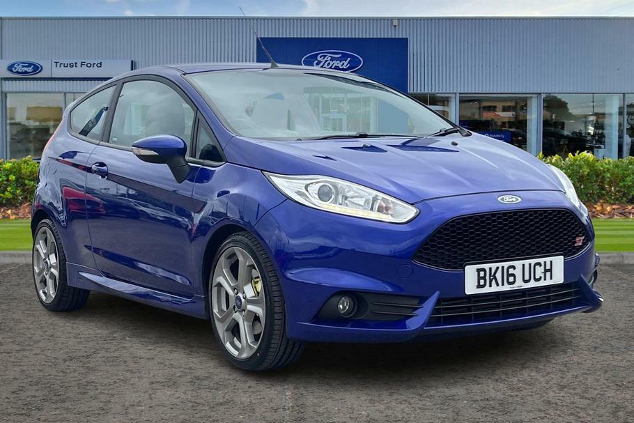 Compare Ford Fiesta 1.6 Ecoboost St 3Dr- With Led Daytime Running Ligh BK16UCH Blue