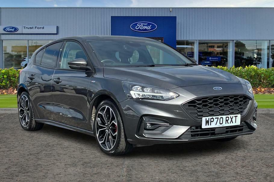 Compare Ford Focus St-line X Tdci WP70RXT Grey