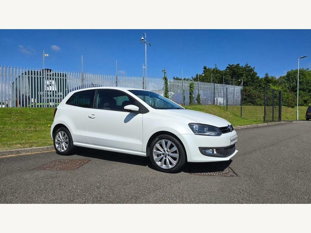 Compare Volkswagen Polo 1.4 Match Euro 5 ND62NFK White