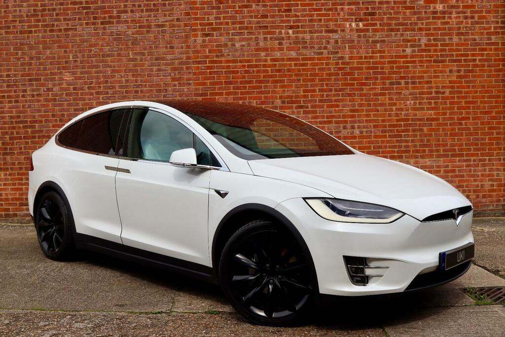 Compare Tesla Model X Suv LG18VHU White