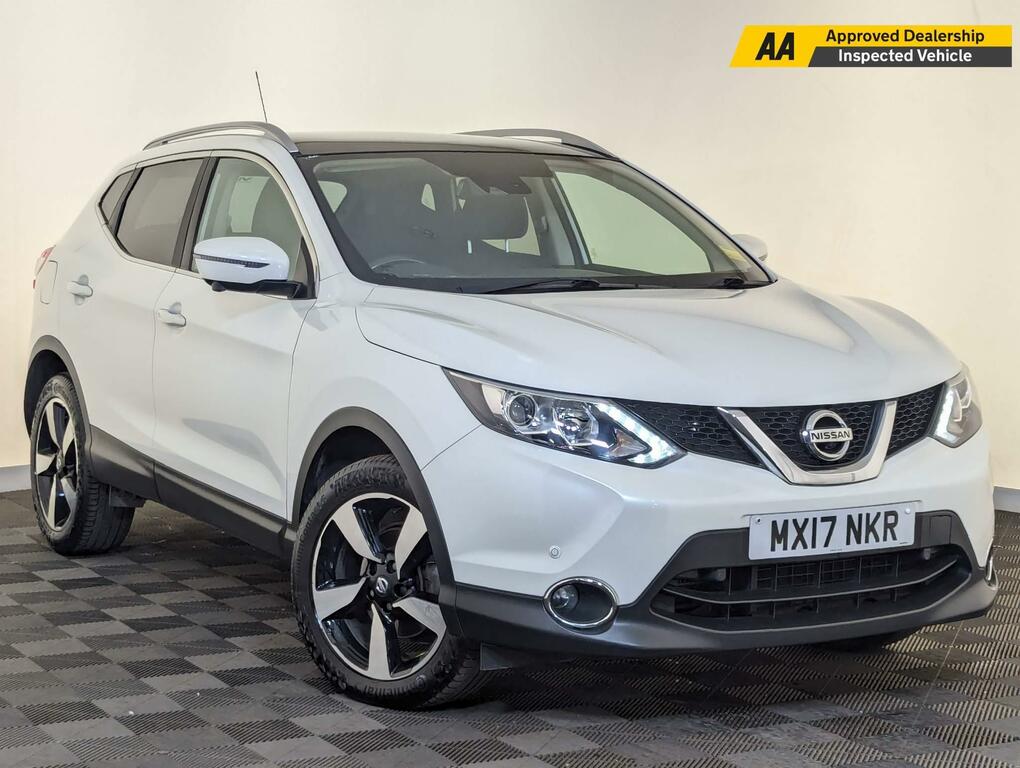 Compare Nissan Qashqai 1.5 Dci N-connecta 2Wd Euro 6 Ss MX17NKR White