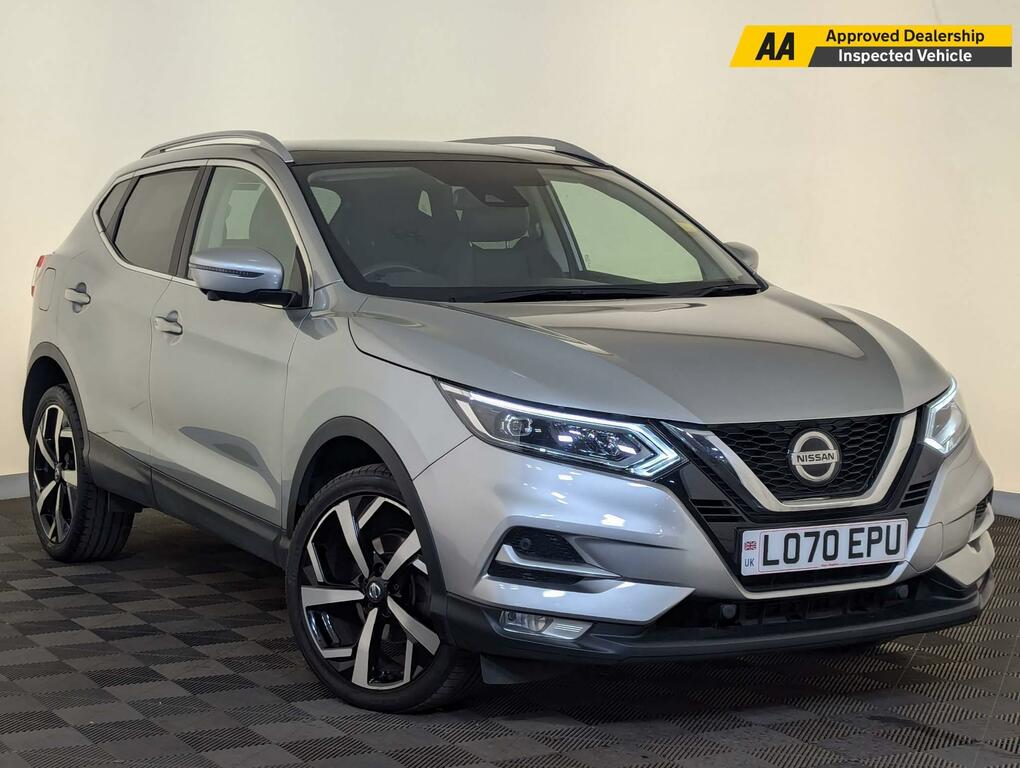 Compare Nissan Qashqai 1.3 Dig-t N-motion Dct Euro 6 Ss LO70EPU Silver