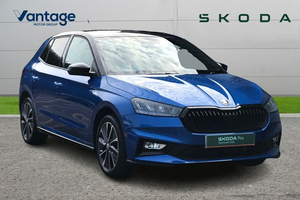 Compare Skoda Fabia 1.0 Tsi 110Ps Monte Carlo Hatchback PJ72WXD Blue