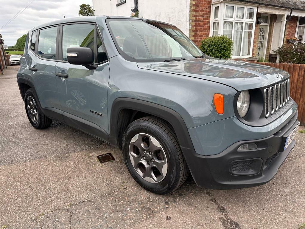 Compare Jeep Renegade 1.4T Multiairii Sport Ddct Euro 6 Ss LV67KHE Grey