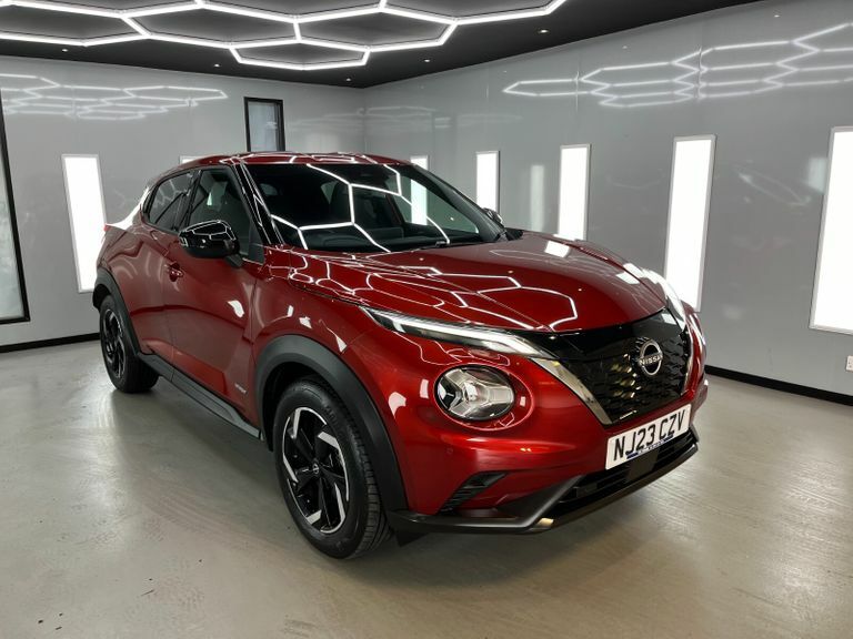 Compare Nissan Juke N-connecta NJ23CZV Red