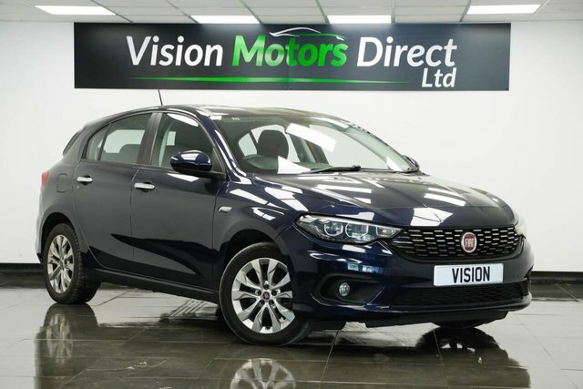 Compare Fiat Tipo Multijet Easy Plus DY66HPP Blue