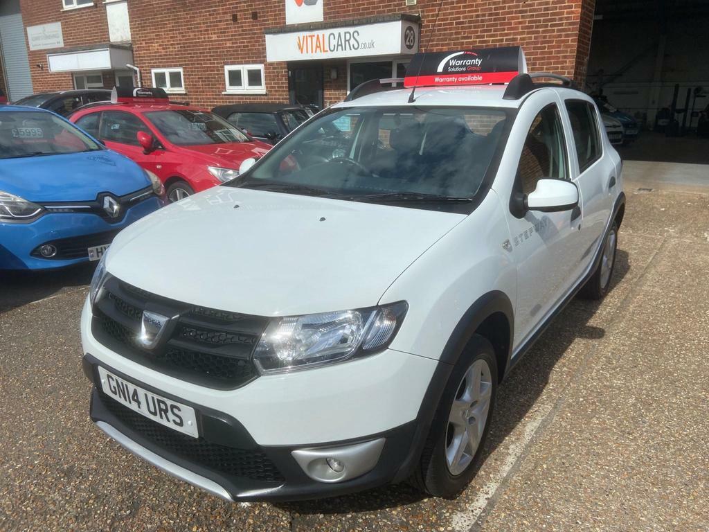Compare Dacia Sandero Stepway Stepway 0.9 Tce Ambiance Euro 5 GN14URS White