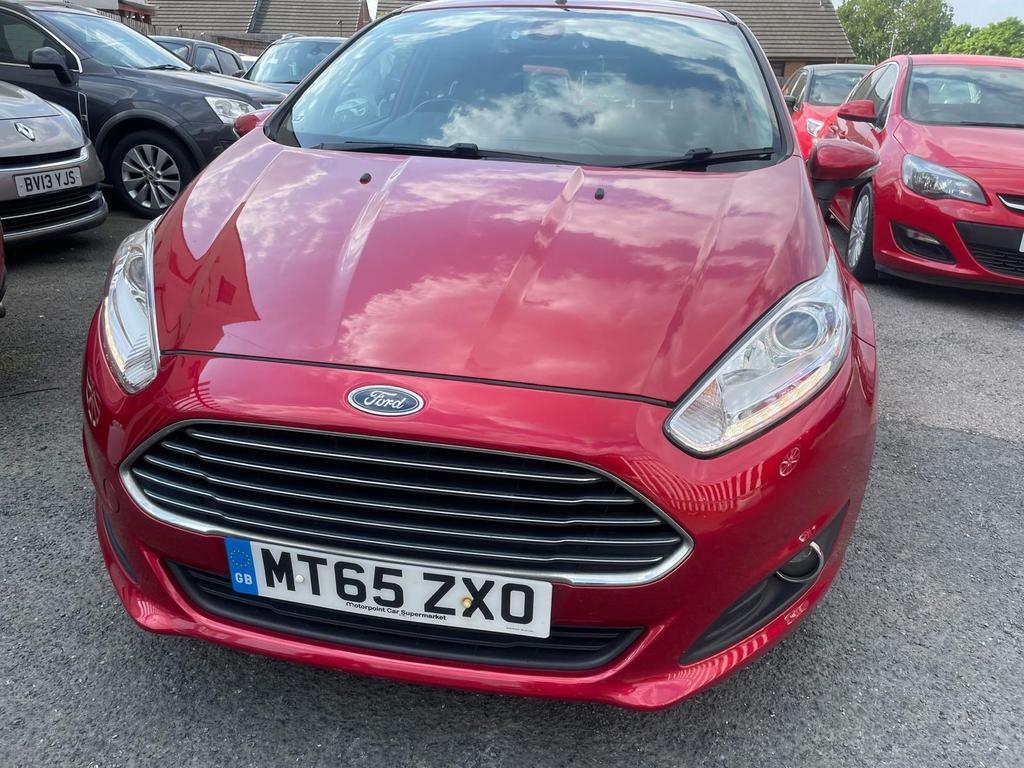 Compare Ford Fiesta 1.5 Tdci Econetic Titanium Euro 6 Ss MT65ZXO Red