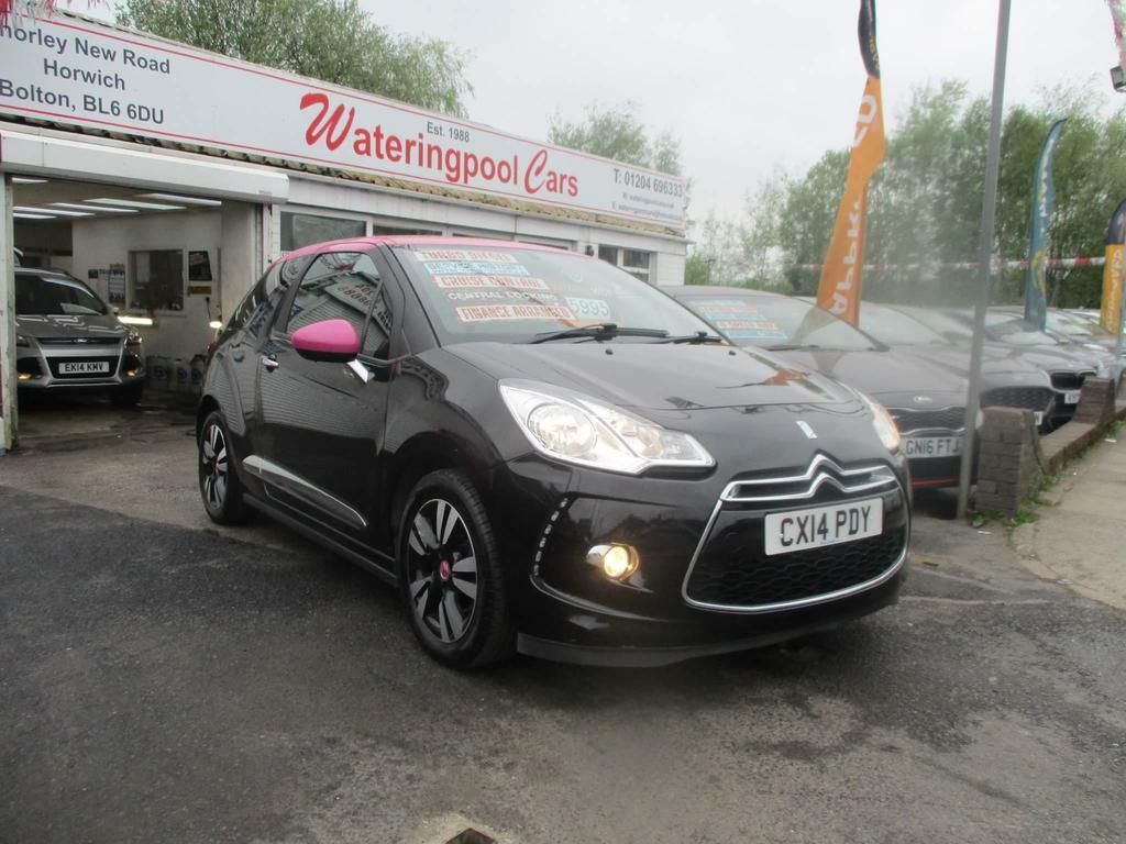 Compare Citroen DS3 1.6 E-hdi Airdream Dstyle Pink Euro 5 Ss CX14PDY Black