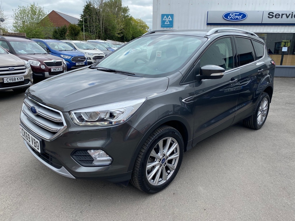 Compare Ford Kuga Suv Titanium Edition 2.0 Tdci 150Ps, Only 8492 Mil CK69VBO Grey