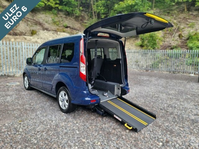 Compare Ford Tourneo Custom 4 Seat Wheelchair Accessible Disabled Access Ramp HG66MXS Blue