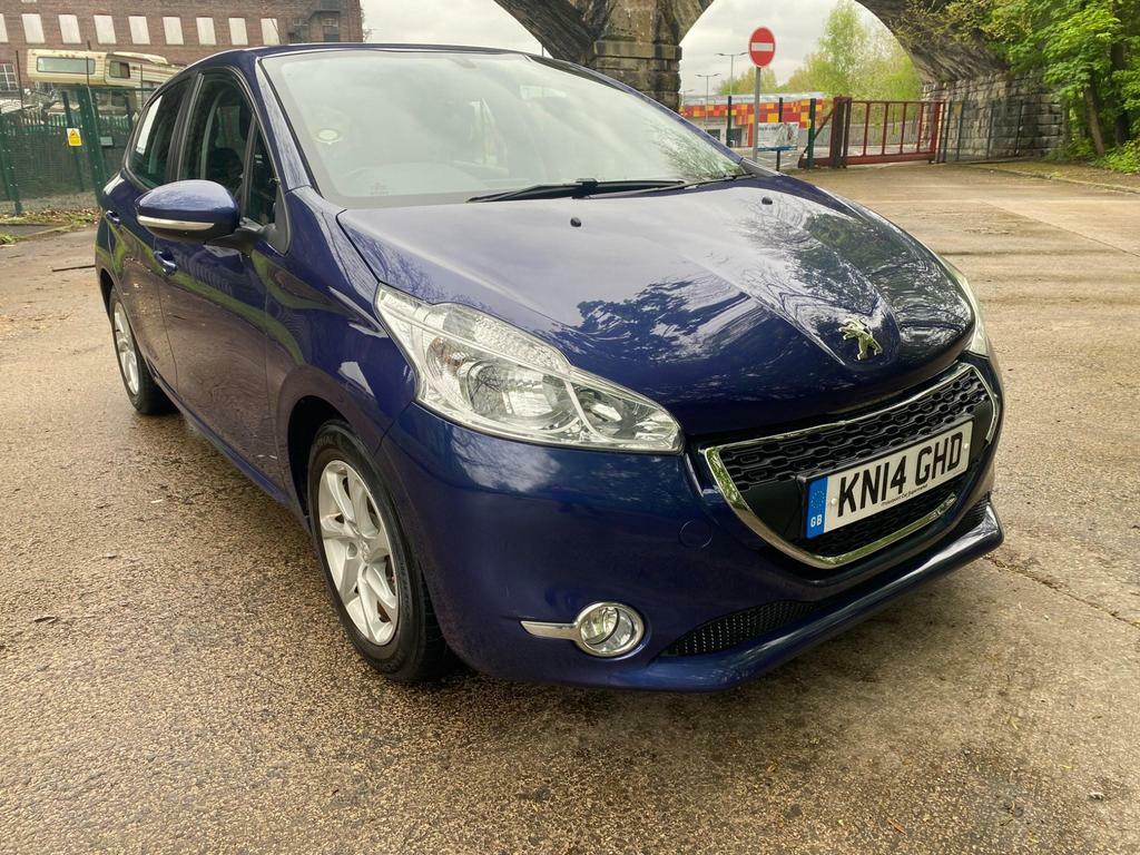 Compare Peugeot 208 Active KN14GHD Blue
