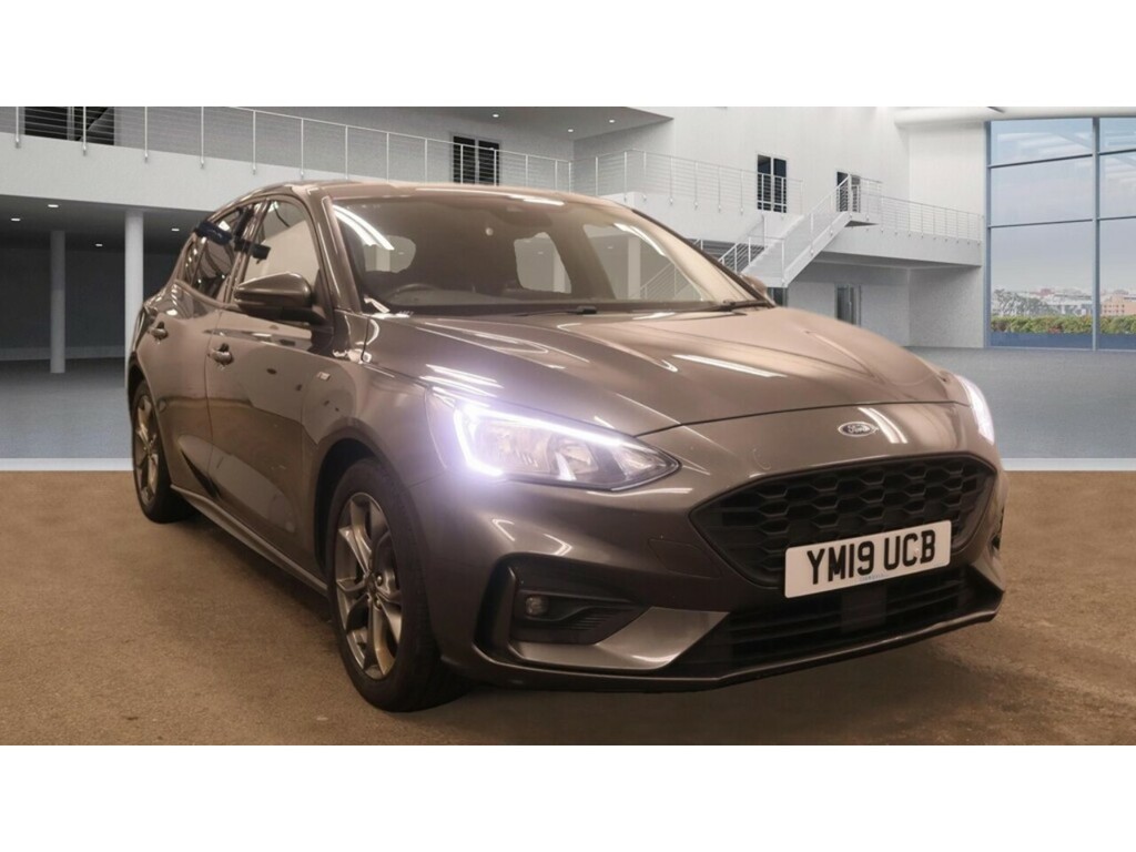Compare Ford Focus T Ecoboost St-line YM19UCB Grey