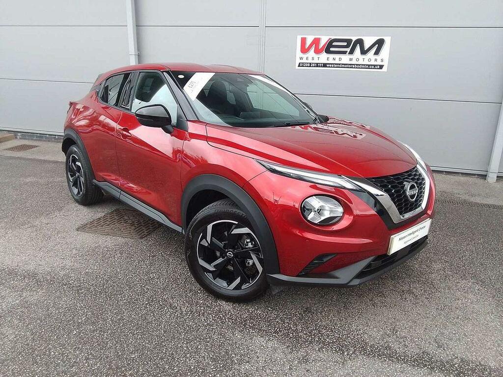 Compare Nissan Juke 1.0 Dig-t N-connecta 114Ps Dct 5-Door WK73ZFS Red