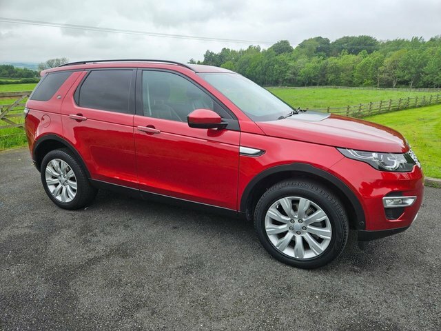 Compare Land Rover Discovery Sport Sport 2.0 Td4 Hse OE67OOY Red