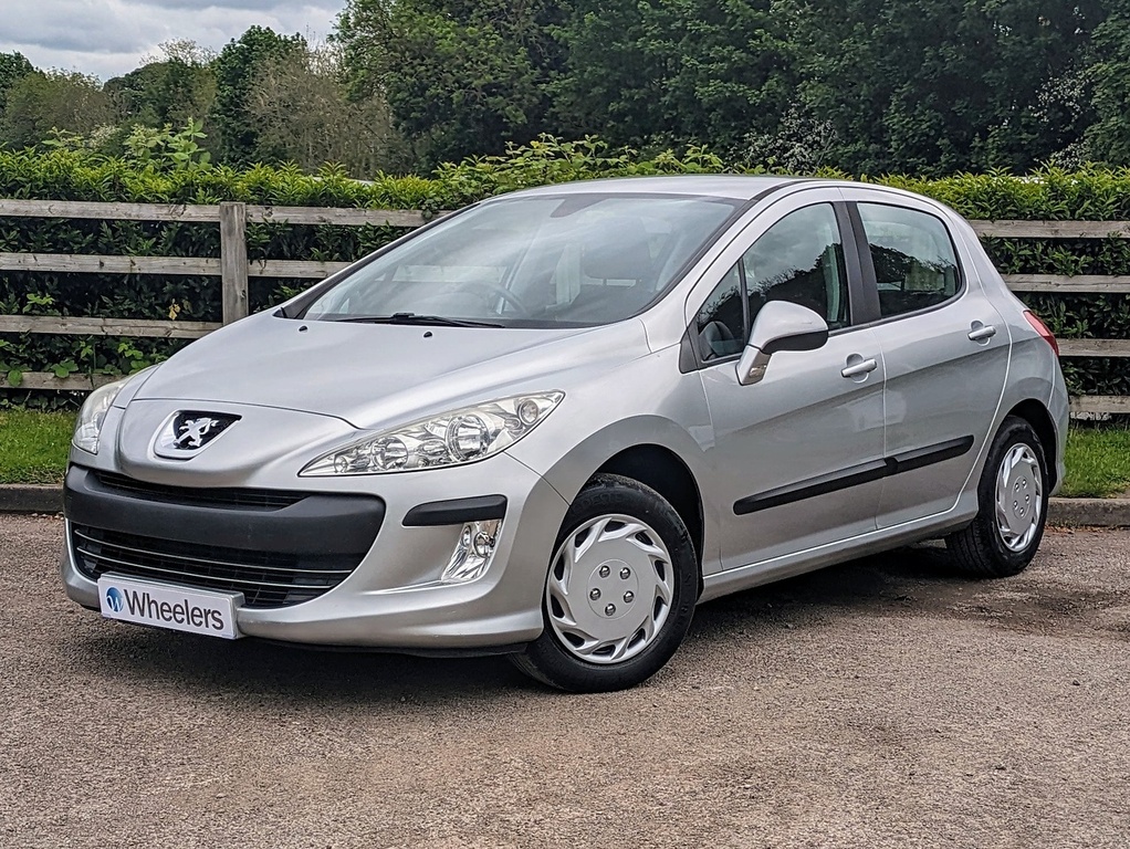 Peugeot 308 Hdi S Silver #1