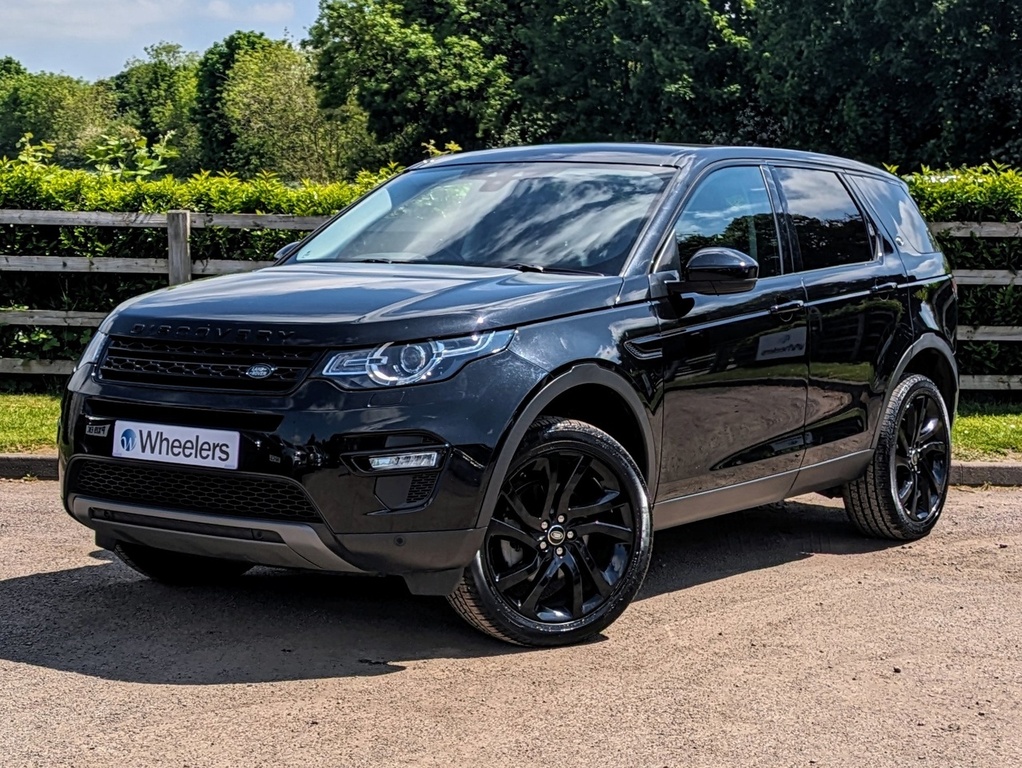 Compare Land Rover Discovery Sport Td4 Hse  Black