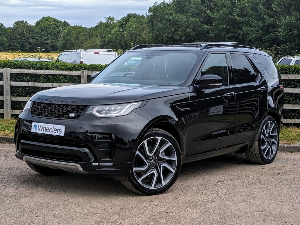 Compare Land Rover Discovery Sd V6 Hse Luxury  Black