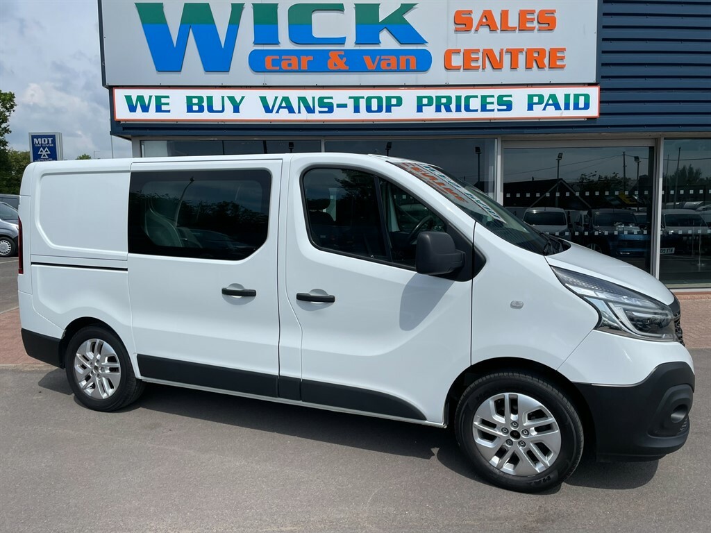 Compare Renault Trafic 2.0 Dci Energy 30 Business Crew Van 6Dr Ma ML70VWB White
