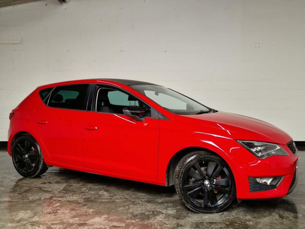 Compare Seat Leon 1.4 Tsi Fr Black Technology Euro 6 Ss FY65OCW Red
