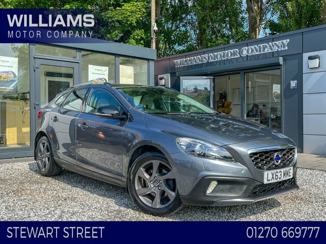 Volvo V40 Cross Country 1.6 D2 Cross Country Lux 113 Bhp Grey #1