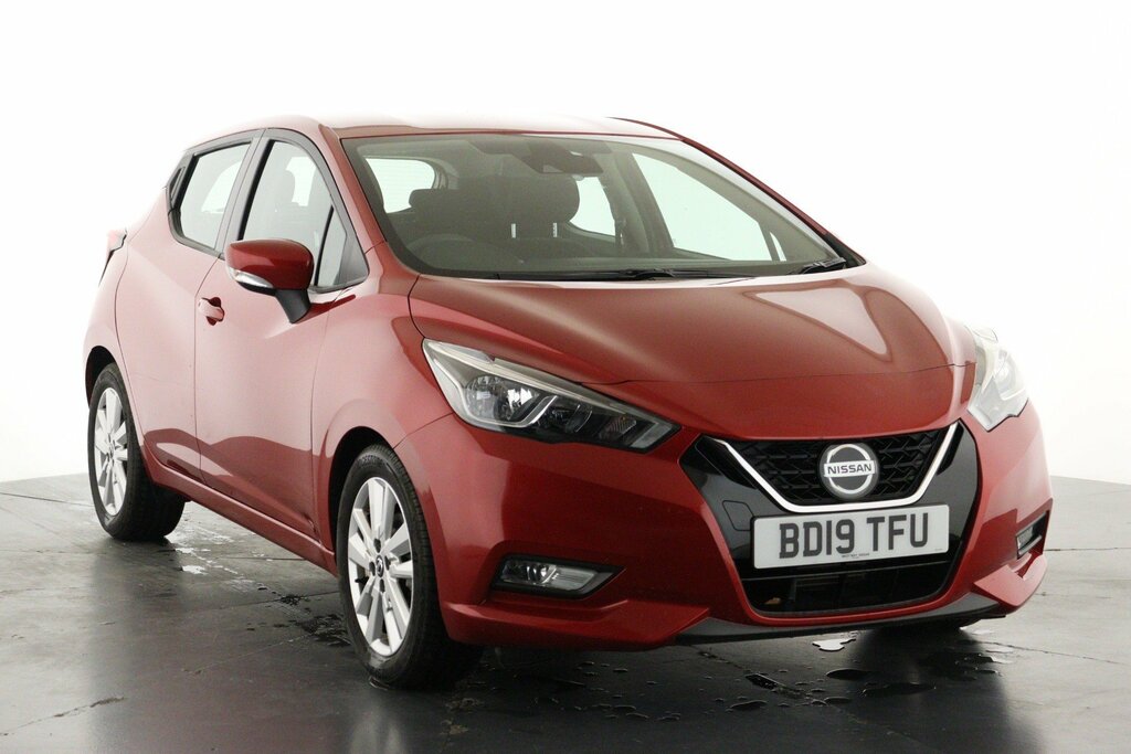 Compare Nissan Micra 1.0 Ig-t 100 BD19TFU Red