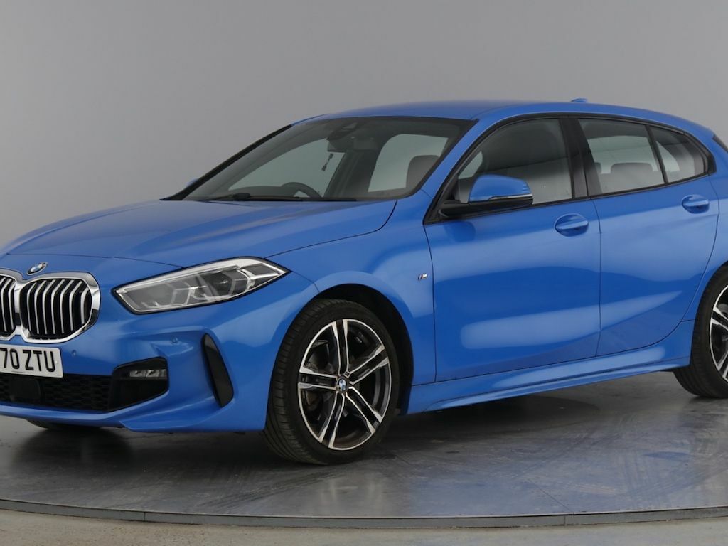 Compare BMW 1 Series Hatchback MT70ZTU Blue