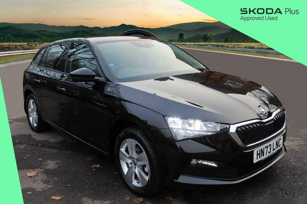 Compare Skoda Scala 5-Dr 1.5 Tsi 150Ps Se HN73KGZ Black