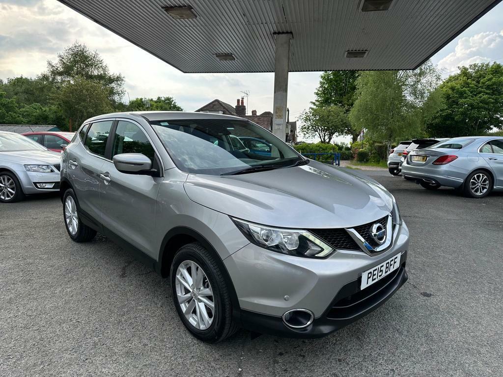 Compare Nissan Qashqai 1.2 Dig-t Acenta 2Wd Euro 5 Ss PE15BFF Silver