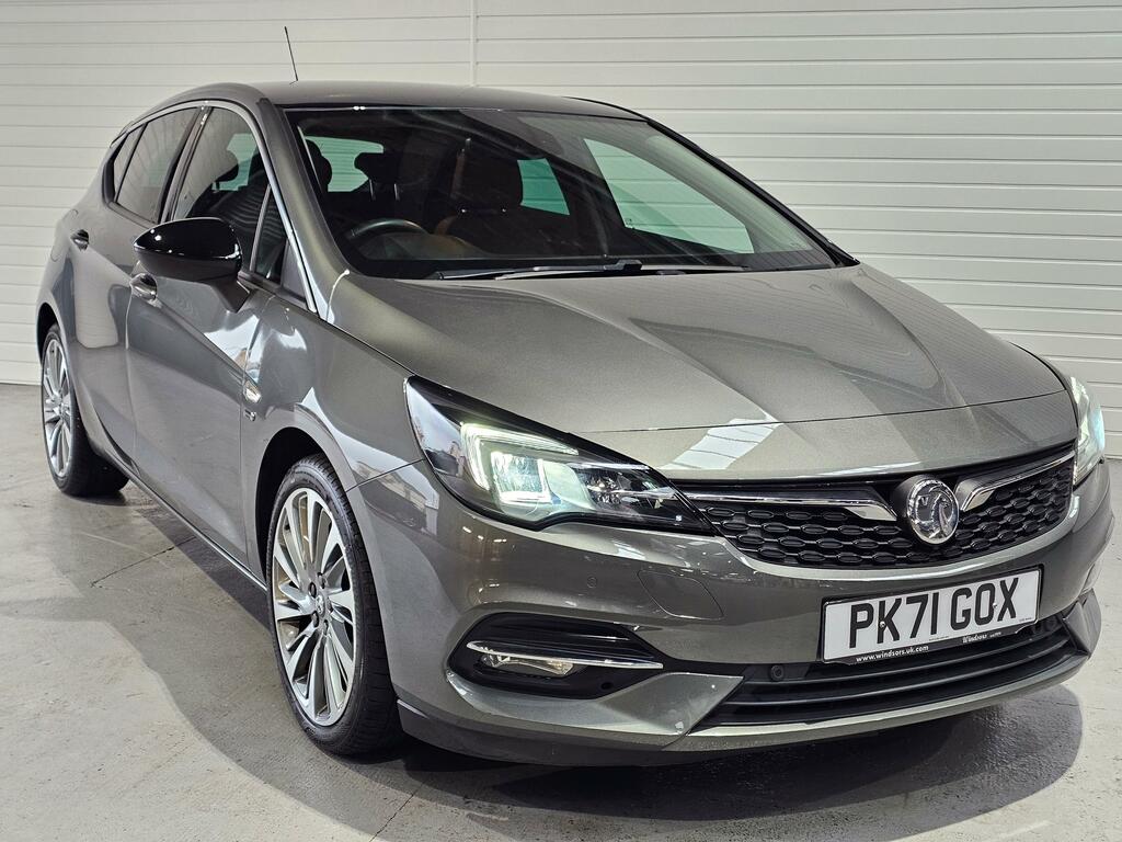 Compare Vauxhall Astra Griffin Edition PK71GOX Grey