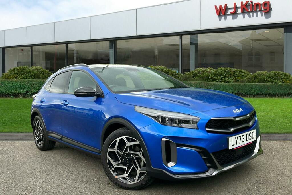 Compare Kia Xceed Xceed Gt-line S LY73DSO Blue