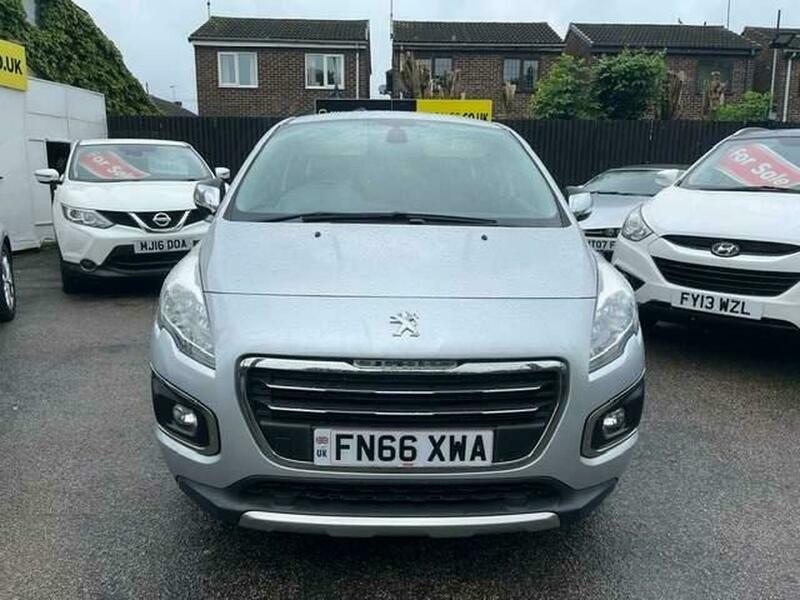 Peugeot 3008 3008 Active Bluehdi Ss Silver #1