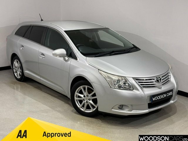 Compare Toyota Avensis 1.8 Valvematic Tr 145 Bhp FP60HSO Silver