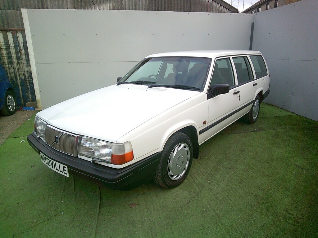 Volvo 940 940 S 94 White #1