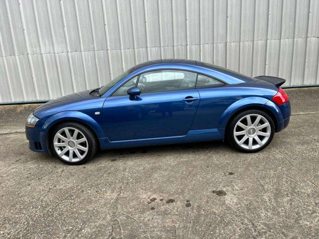 Compare Audi TT Coupe 3.2 V6 200404 LV04NNM Blue