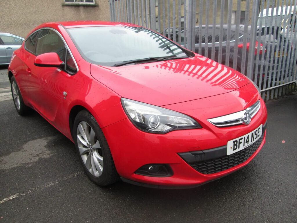 Vauxhall Astra GTC Coupe Red #1