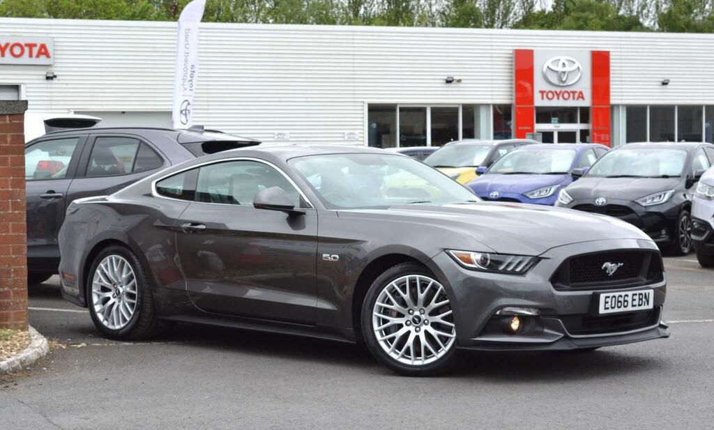 Compare Ford Mustang 5.0 V8 Gt Fastback Euro 6 EO66EBN 