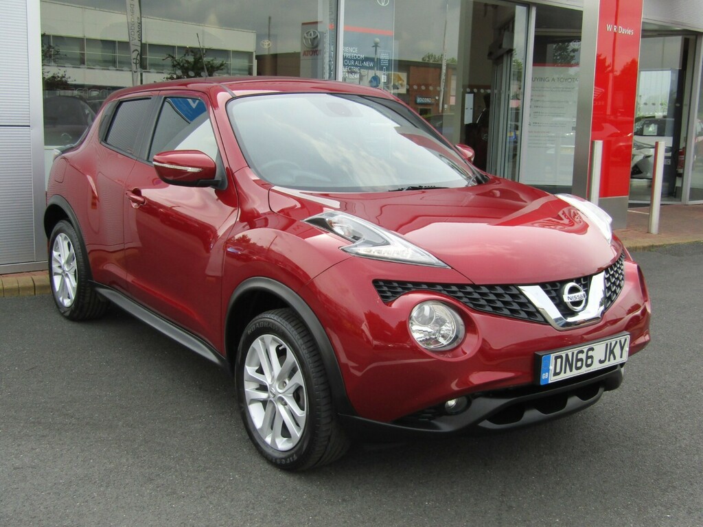 Compare Nissan Juke 1.5 Dci N-connecta DN66JKY Red