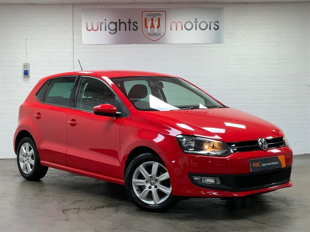 Compare Volkswagen Polo 1.2 Match Euro 5 YJ13UXD Red